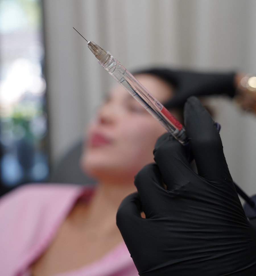 Woman getting Morpheus done